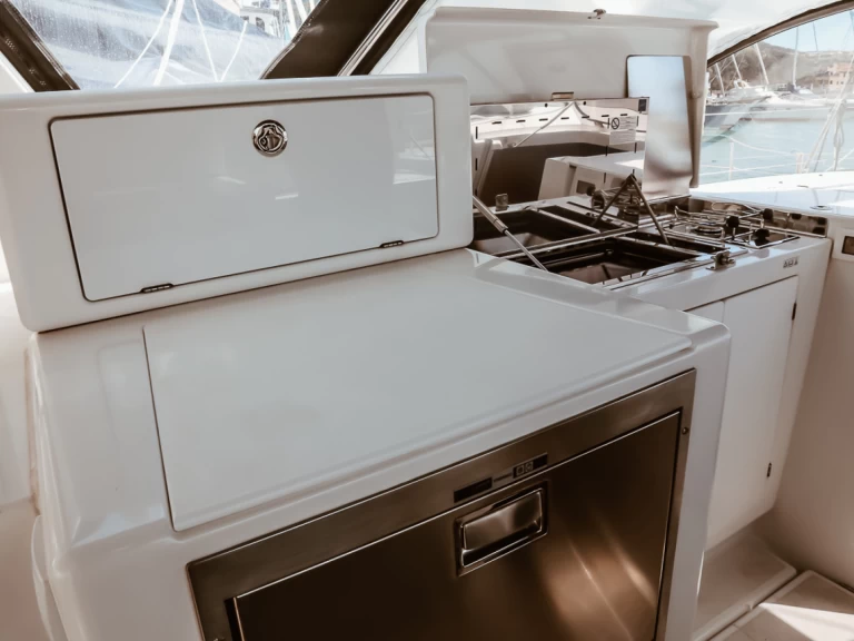 Yacht charter Punta Ala billig Sun Loft 47