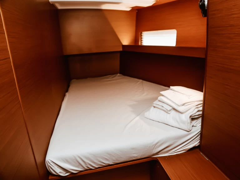 Yacht charter Olbia billig Sun Loft 47