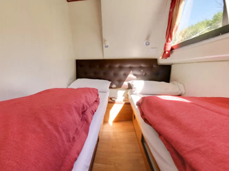 Le Boat Continentale charter bareboat eller skeppad i Homps