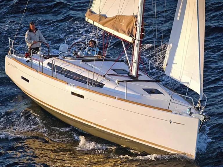 Uthyrning Alimos - Jeanneau Sun Odyssey 379[G] av Samboat 