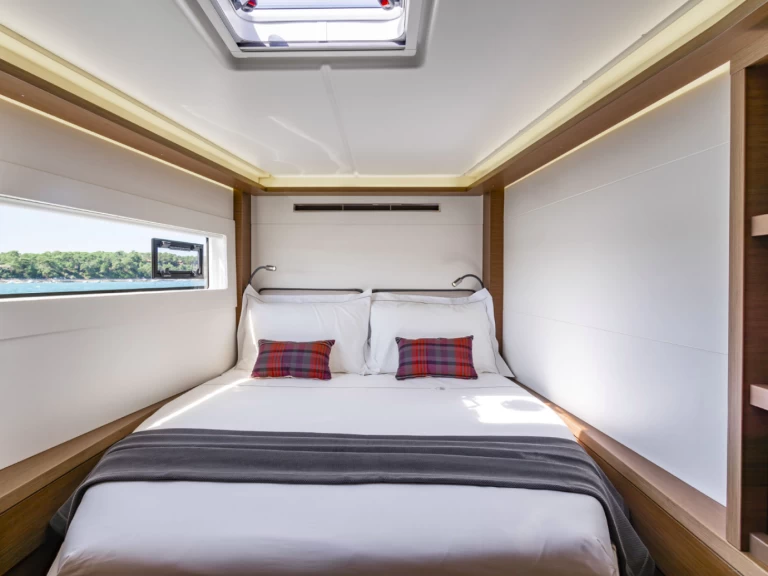 Yacht charter Pomer billig Lagoon 46