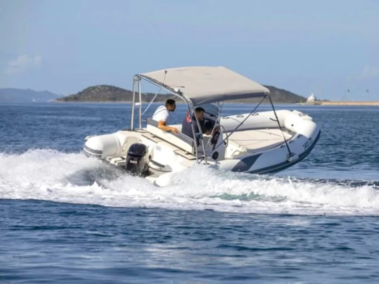 Hyra RIB med eller utan skeppare Bsc Preko 