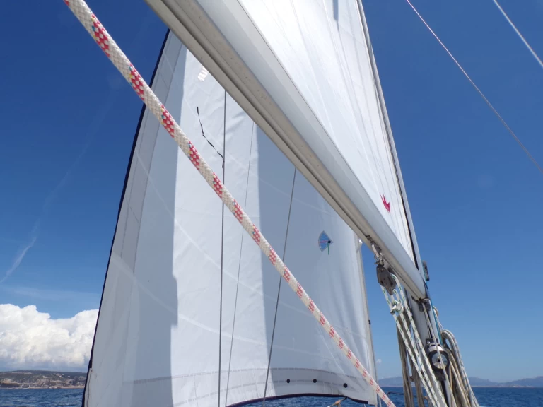 Uthyrning Port-Camargue - Bavaria Bavaria 30 Cruiser av Samboat 