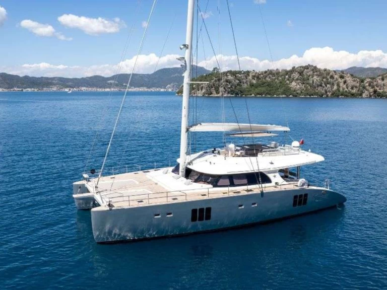 Sunreef SEAZEN II charter bareboat eller skeppad i Bonifacio