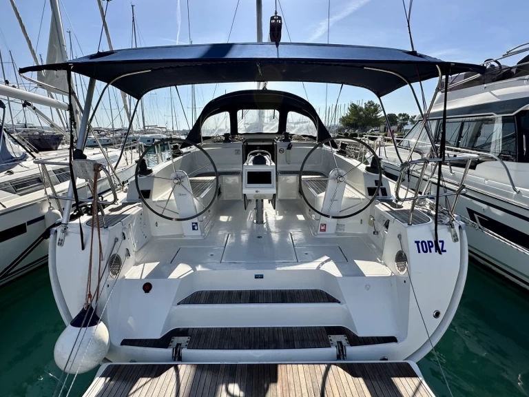 Hyra Segelbåt  med eller utan skeppare Bavaria Sukošan 