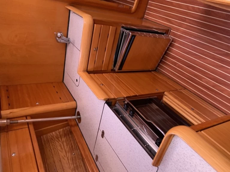 Segelbåt  för uthyrning La Spezia till det bästa priset 