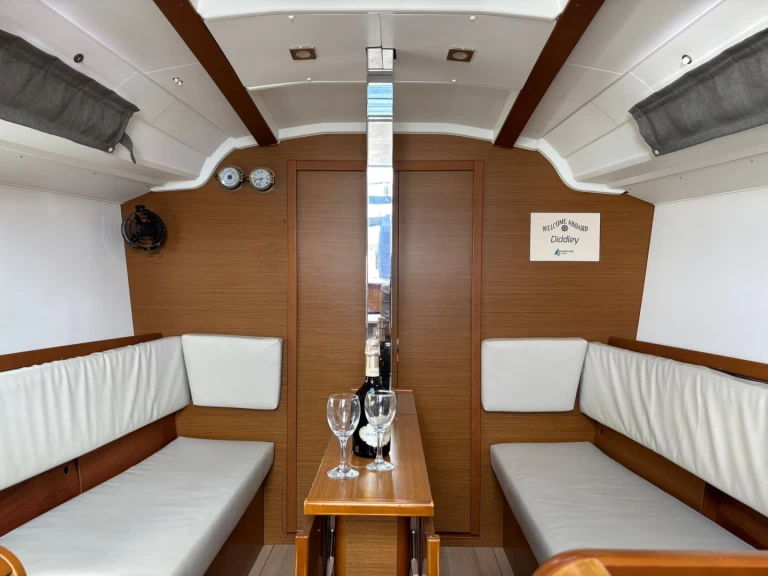 Segelbåt  för uthyrning Drage till det bästa priset 