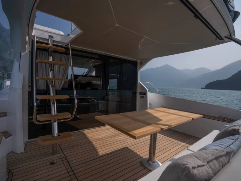 Hyra Lyx yacht med eller utan skeppare Sessa Marine Sukošan 