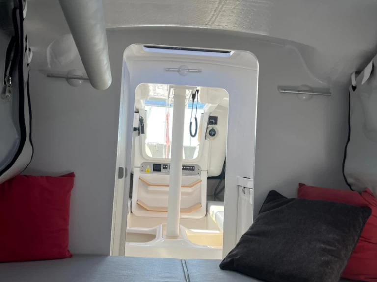 Segelbåt  för uthyrning Split  till det bästa priset 