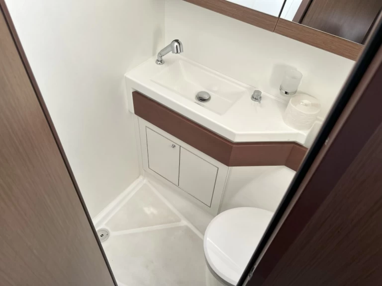 Hyra Segelbåt  med eller utan skeppare Bénéteau Split  