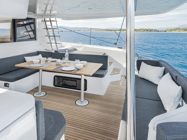 Yacht charter l'Estartit billig Aventura 37