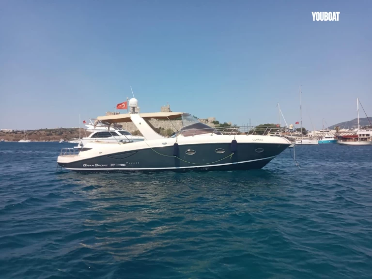 Hyr en Mano Marine Mano Marine 37 Grand S Gocek 