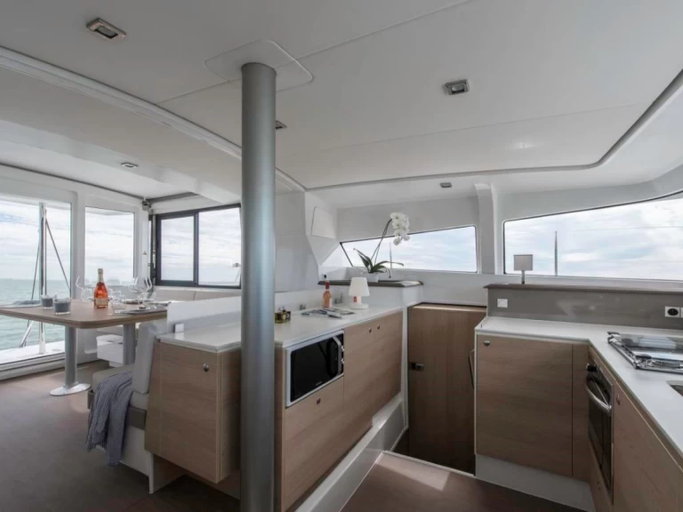 Uthyrning Kotor - Bali Bali 4.0 av Samboat 