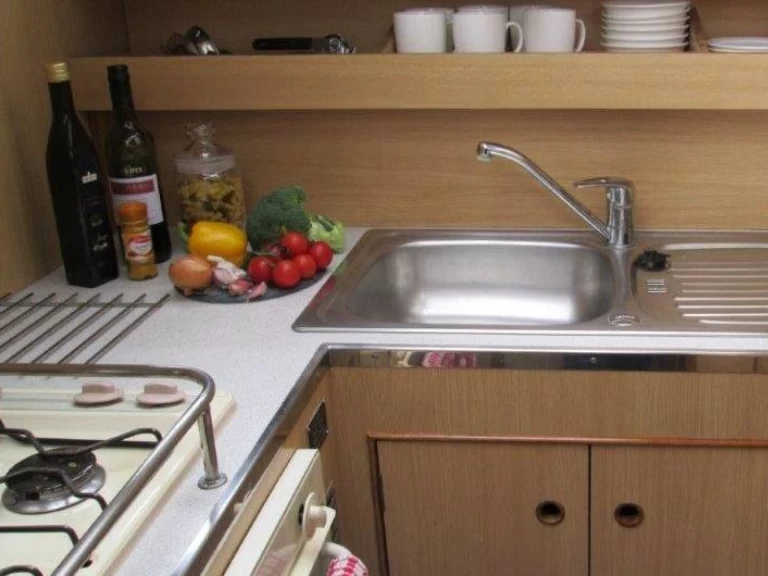 Hyr en Le Boat Curlew WHS Spean Bridge 