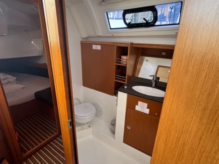 Uthyrning Rogoznica - Bavaria Cruiser 41 av Samboat 