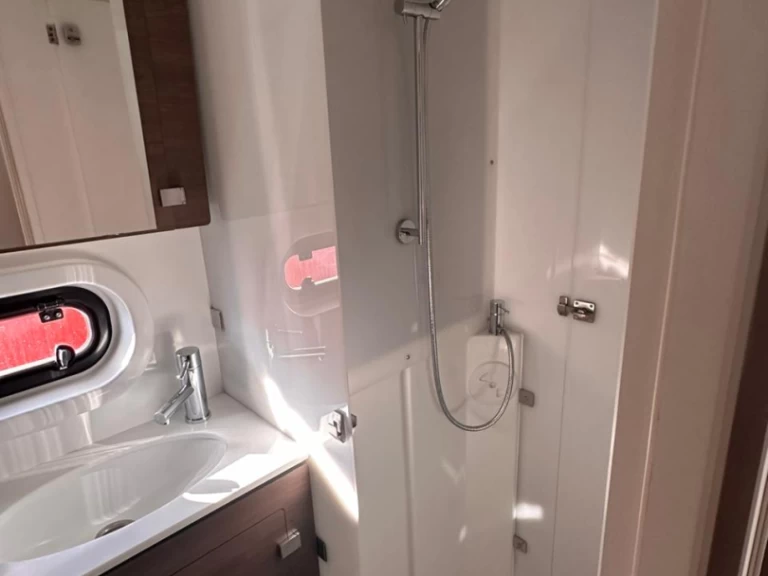 Yacht charter Cephalonia island billig Bali 4.2