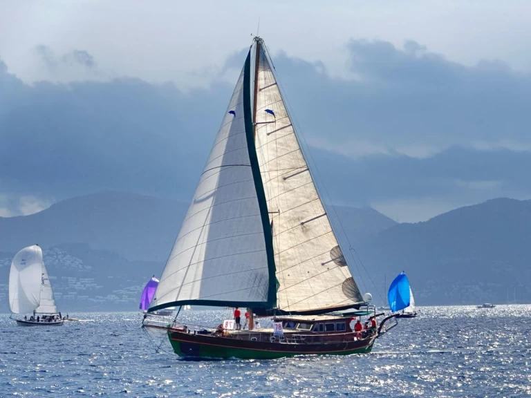 Uthyrning Gümbet -  Gulet av Samboat 