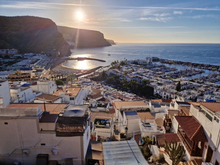 Uthyrning Puerto de Mogán - Jeanneau Sun Odyssey 44i av Samboat 