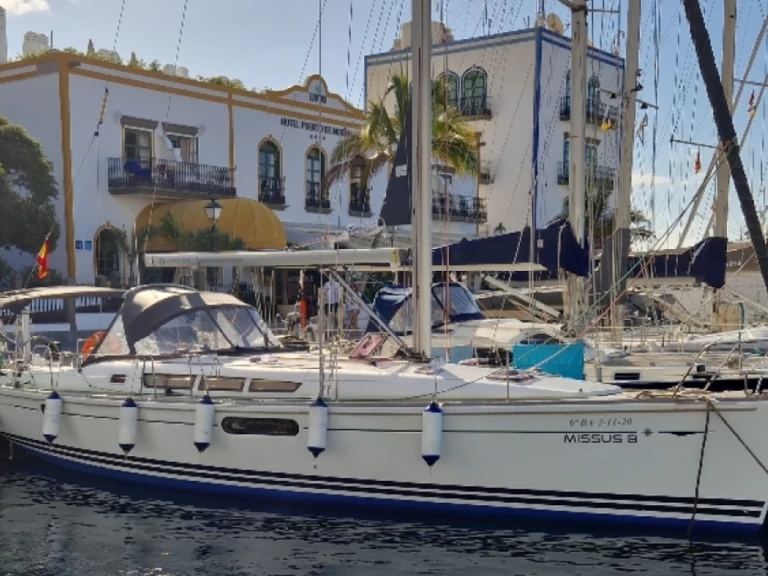 Uthyrning Segelbåt  i Puerto de Mogán - Jeanneau Sun Odyssey 44i