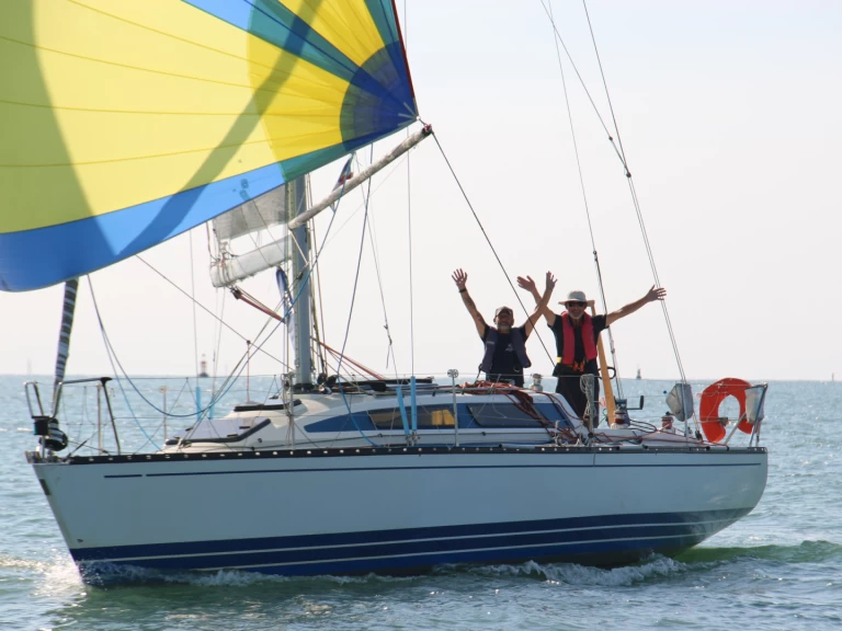 Yacht charter Frankrike  billig X-119