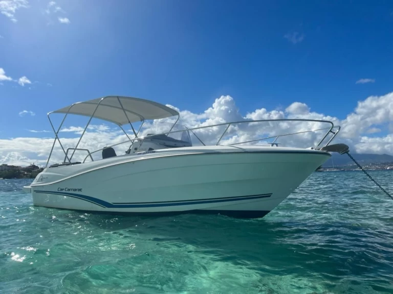 Hyr en Jeanneau Cap Camarat 7.5 CC Serie 2 Les Trois-Îlets 