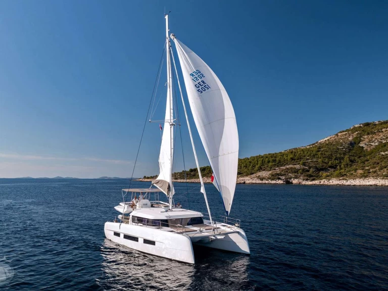 Hyr en Dufour WALK'N ON SUNSHINE Sankt Martin 