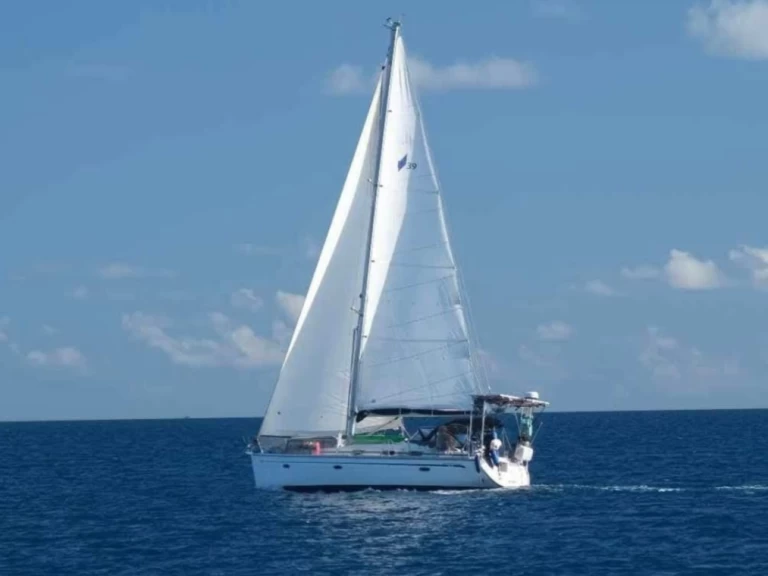 Yacht charter Punaauia billig Bavaria 39 Cruiser