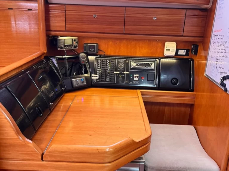 Hyra Segelbåt  med eller utan skeppare Bavaria Punaauia 