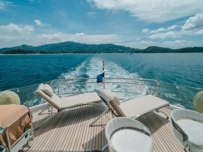 MonteCarloYachts BAYC Asia charter bareboat eller skeppad i Phuket (City)