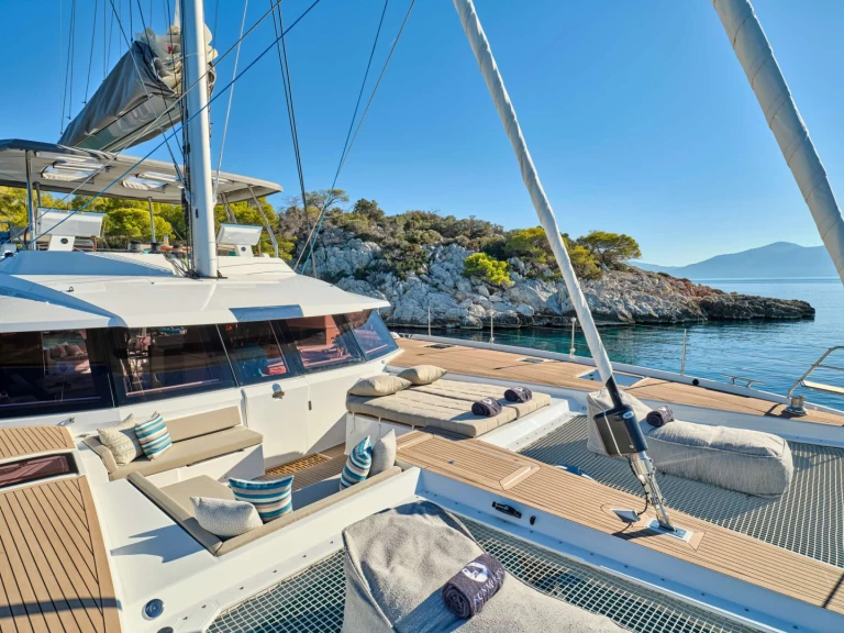 Yacht charter Nea Peramos billig SUNMOON