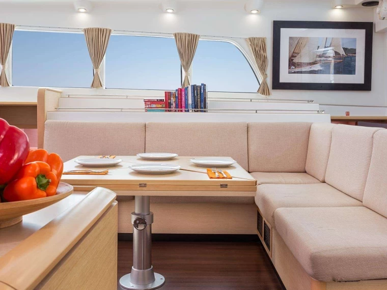 Hyr en Lagoon Lagoon 500 2010 Lavrio 