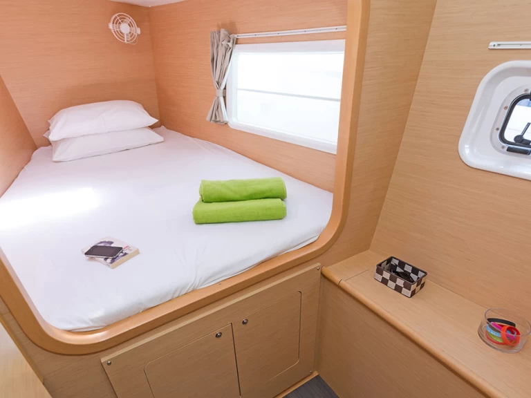 Hyr en Lagoon Lagoon 380 Lavrio 