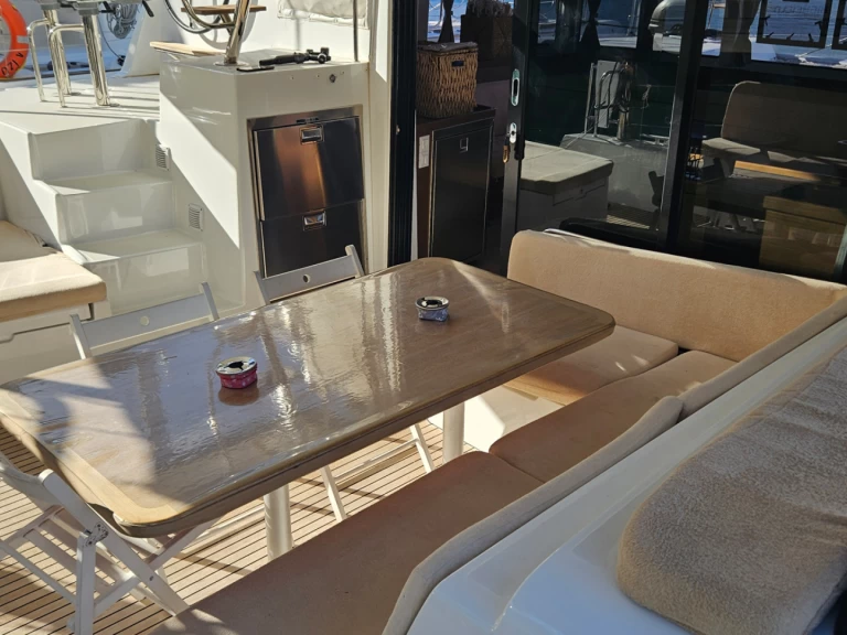 Yacht charter Fethiye billig Lagoon 42