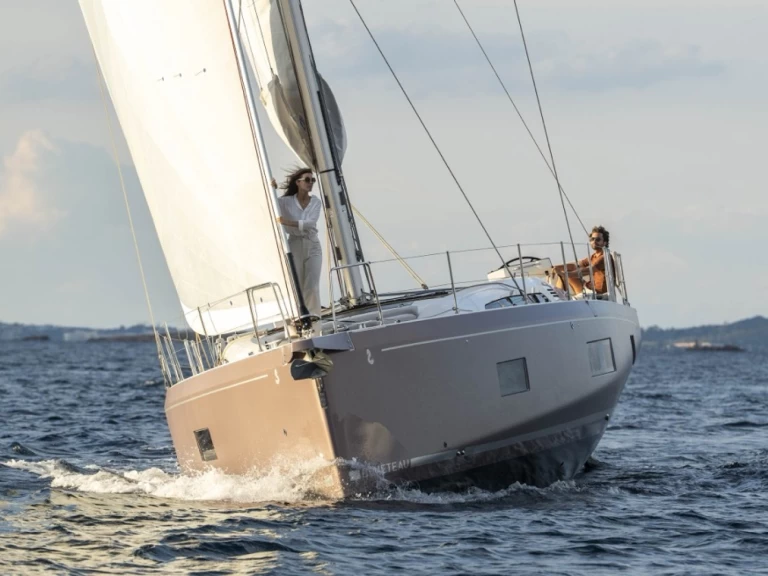 Båtuthyrning Bénéteau Oceanis 52 i Cugnana Verde på Samboat 