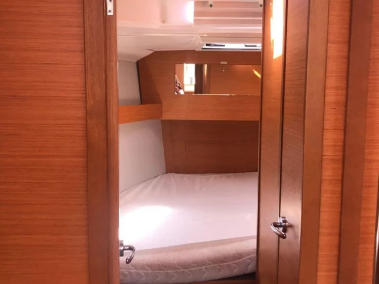 Uthyrning Segelbåt  i Cagliari - Dufour Dufour 390