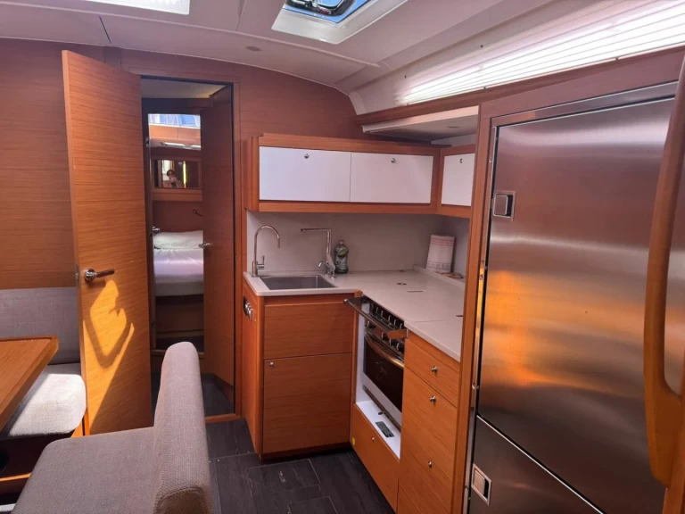 Hyra Segelbåt  med eller utan skeppare Dufour Procida 