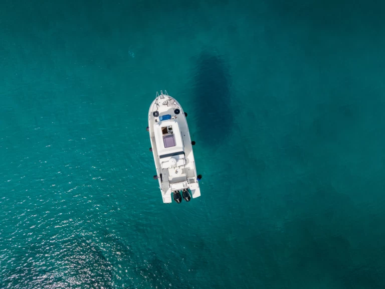 Hyra Motorbåt  med eller utan skeppare Bénéteau Split  