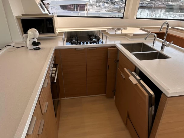 Katamaran  för uthyrning Capo d'Orlando till det bästa priset 