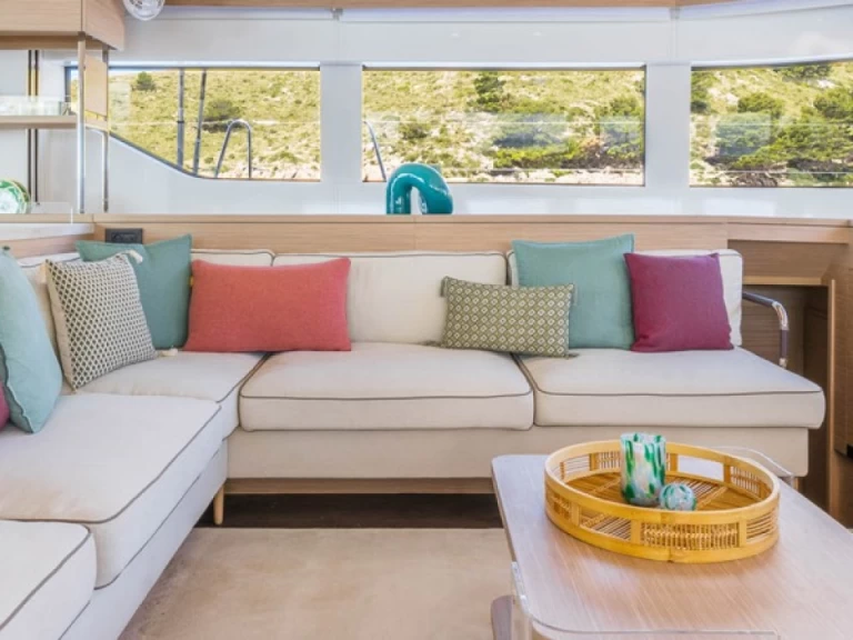 Yacht charter Cugnana Verde billig Lagoon 60