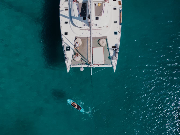 Uthyrning Katamaran  Lagoon med en båtlicens 