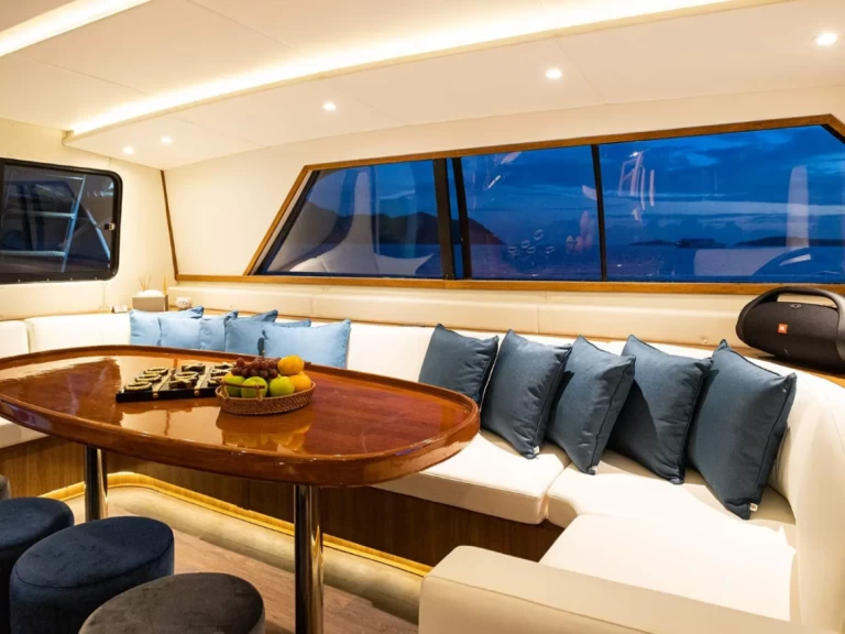 Hyr en Bertram Odyssey 1 Phuket (City) 