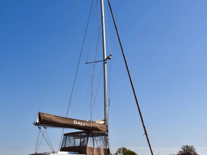 Bali Bali 4.6 charter bareboat eller skeppad i Zadar