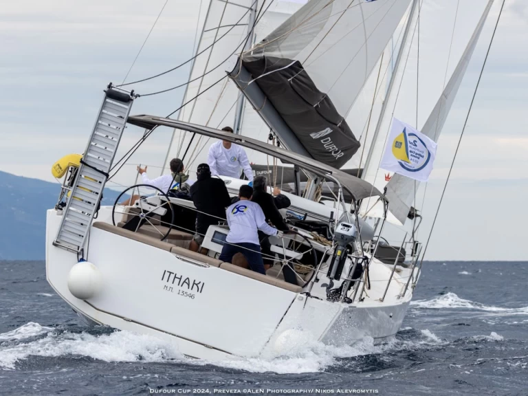 Båtuthyrning Dufour Dufour 430 Grand Large i Preveza på Samboat 