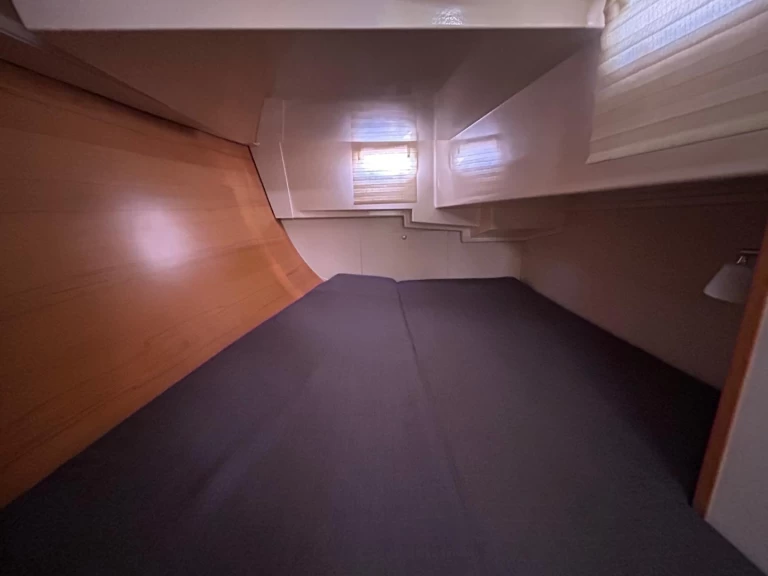 Hyra Segelbåt  med eller utan skeppare Hanse Donji Seget 