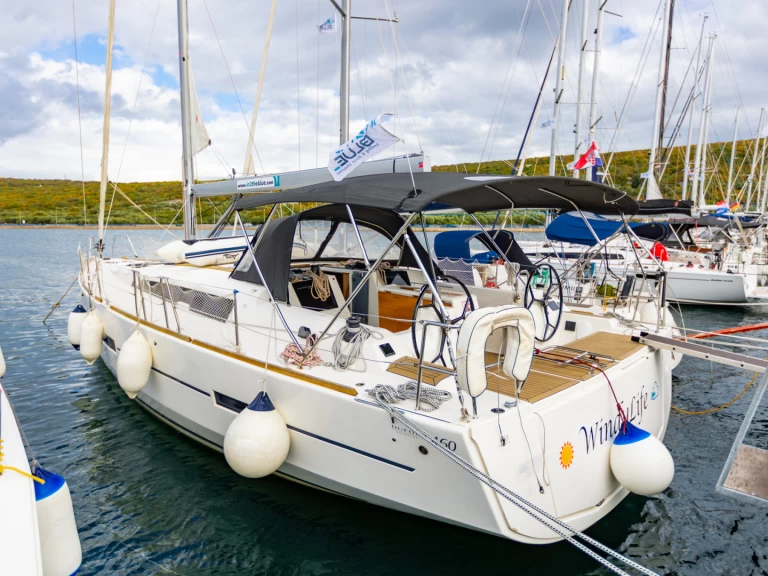 Yacht charter Punat billig Dufour 460 Grand Large