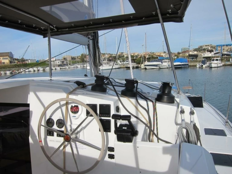 Uthyrning Katamaran  i Punat - Fountaine Pajot Lucia 40