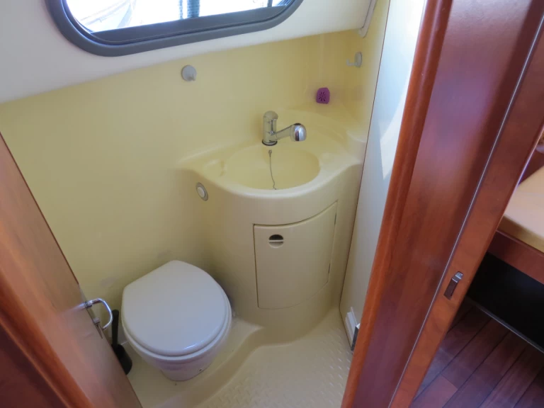 Uthyrning Kanalbåt i Sablé-sur-Sarthe - Nicols Yacht Confort Groupe XL 8-12 p.