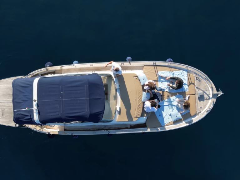 Uthyrning Motorbåt  i Sorrento - Cantiere Mimi 9,5 cabin