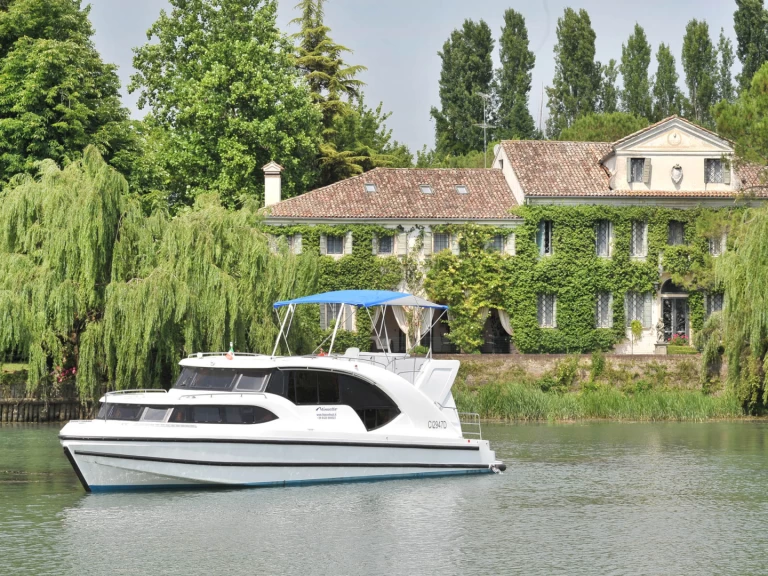 Uthyrning Casale sul Sile - Houseboat Holidays Italia Minuetto 6+ av Samboat 