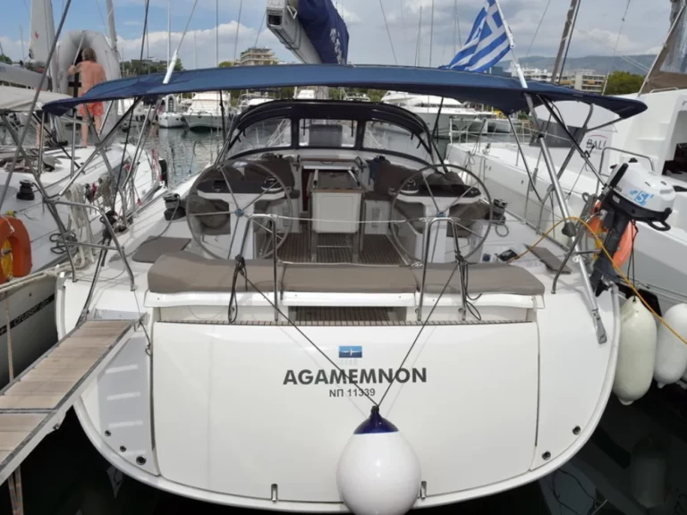 Yacht charter Kavála billig Cruiser 56